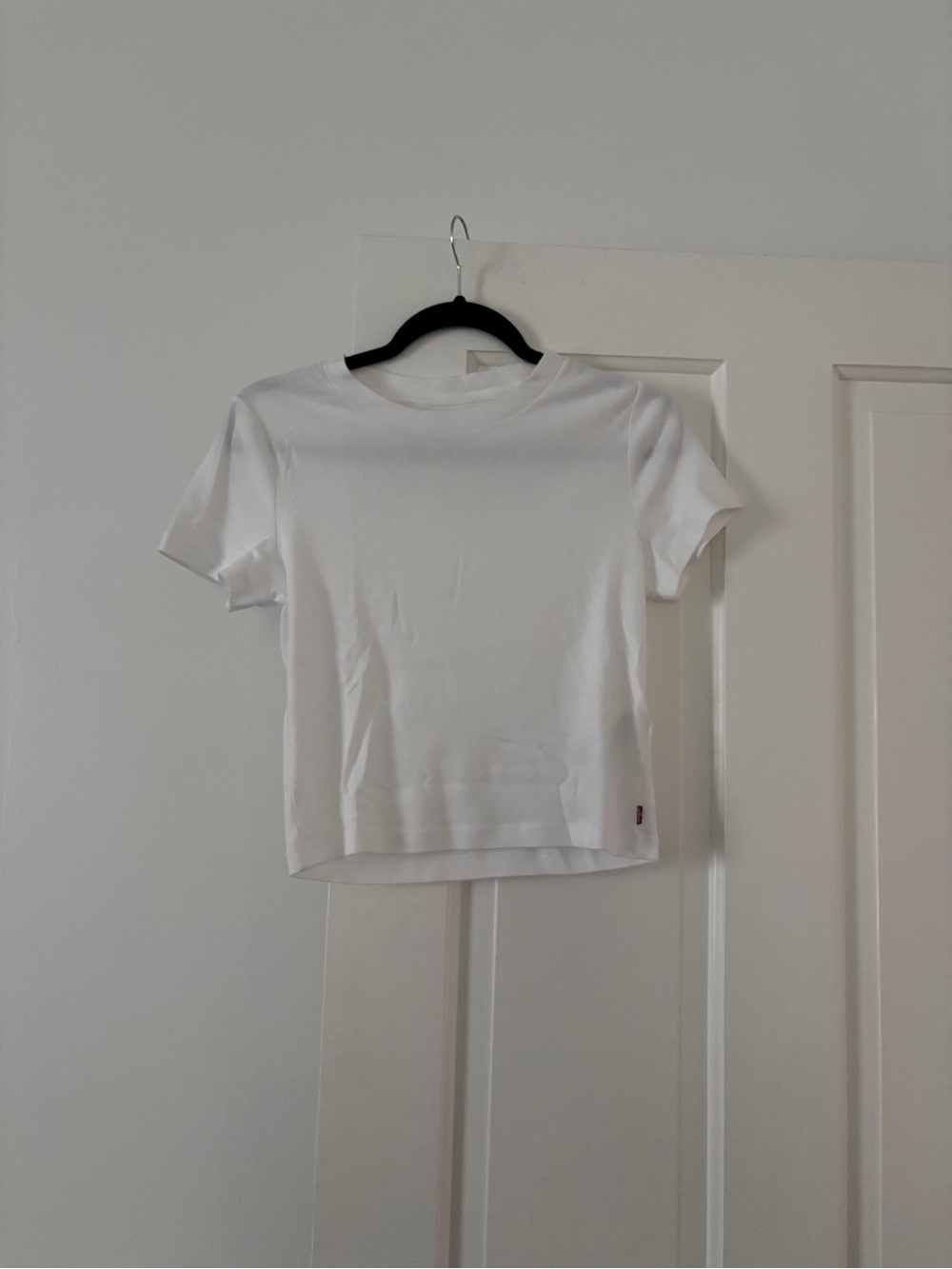 Levi's White Short-Sleeve Crew Tee